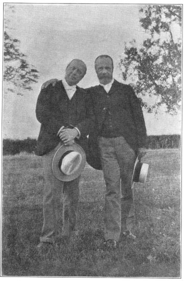 William James and Henry James posing for a Kodak in
1900.