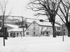 FRARY HOUSE, 1698. OLDEST IN THE COUNTY.